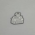 Read good books sticker