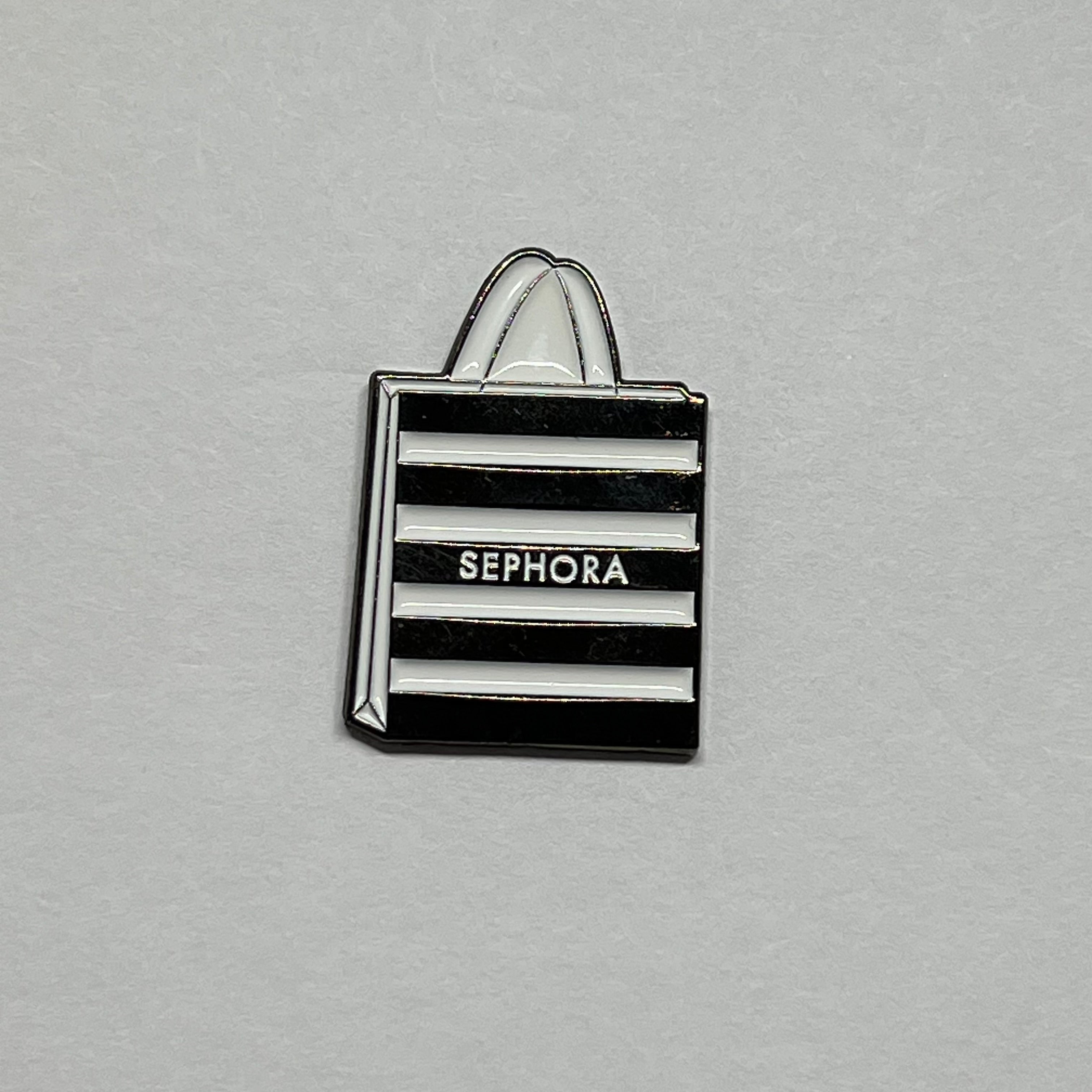 Saphora bag metal sticker