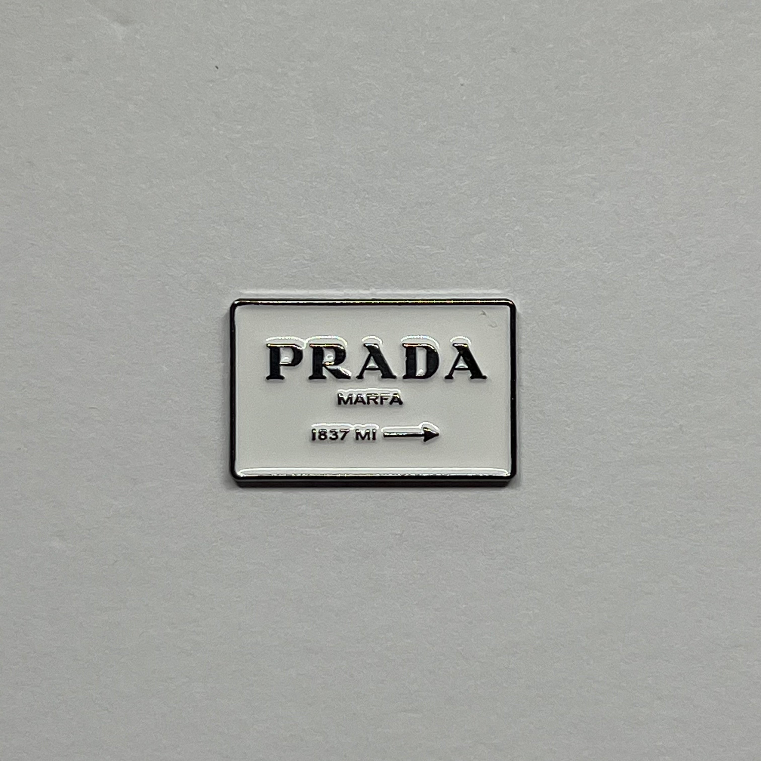 Pradaa metal sticker